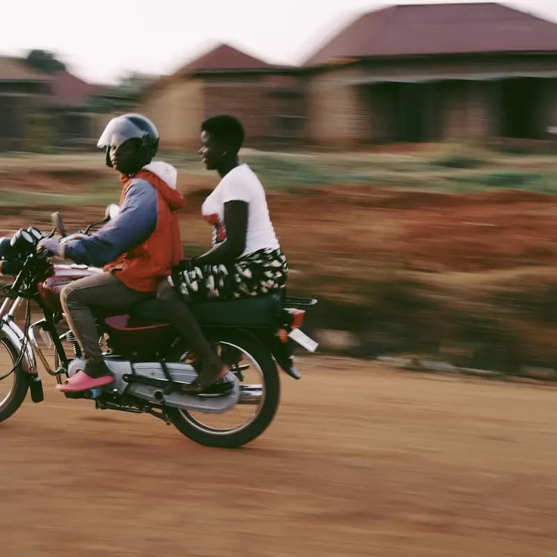 Bodaboda ikimbeba abiria