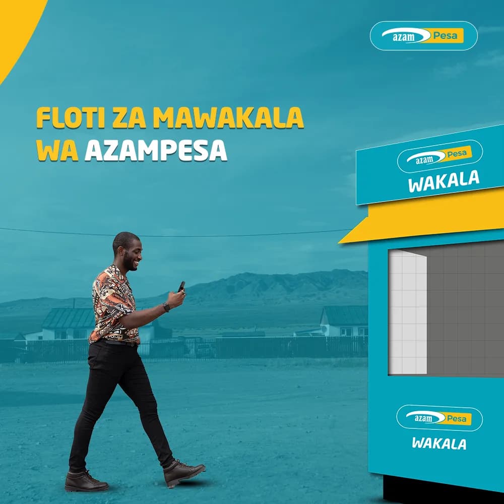 Wakala wa AzamPesa akihudumia mteja